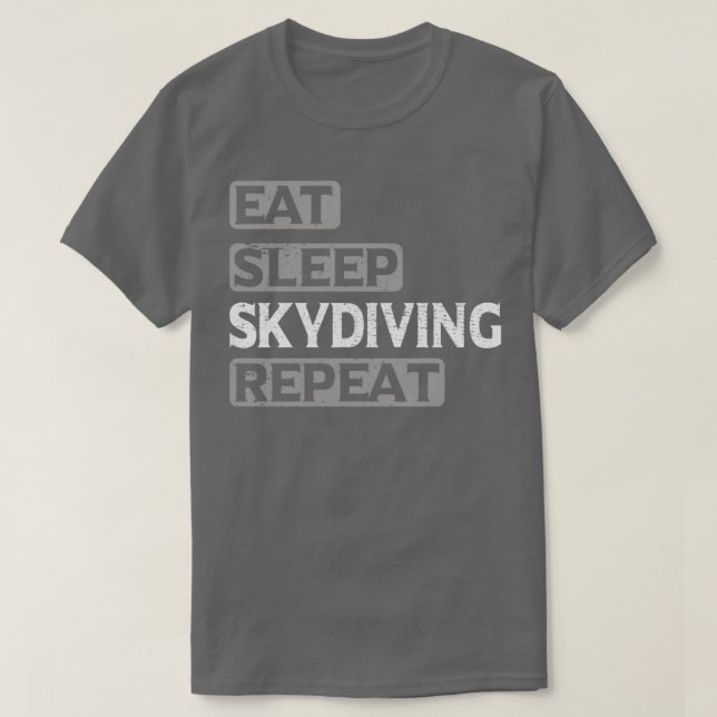 Upprepa Äventyr-fallskärmshoppning i viloläge Skyd T Shirt (Design framsida)