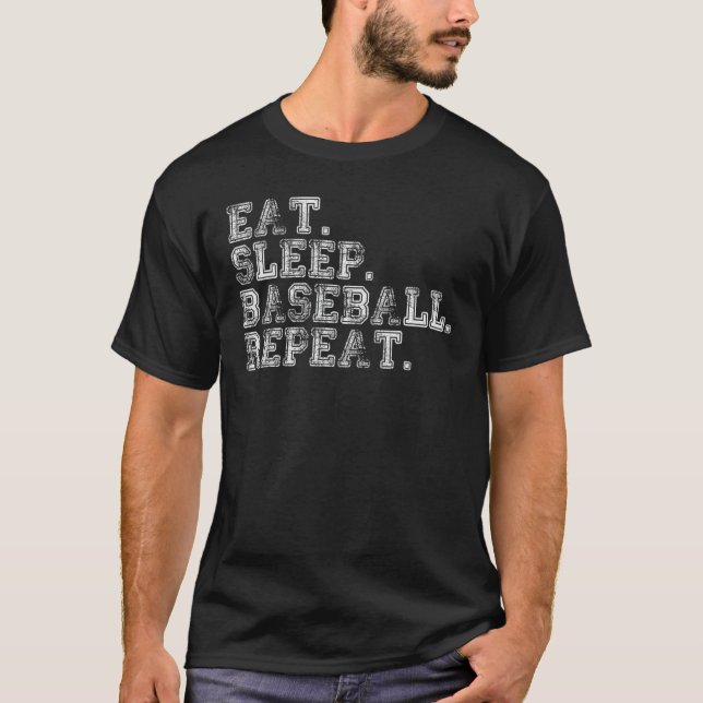 Upprepa Baseball Player Basebal i viloläge T Shirt (Framsida)