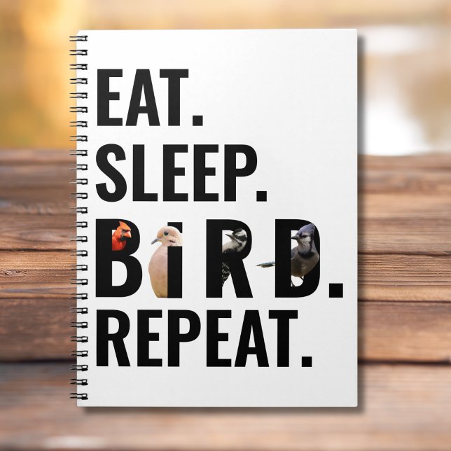Upprepa fåglarnas fågellack anteckningsbok (Keep a record of your birding adventures in this "Eat. Sleep. Bird. Repeat" birdwatching journal. )