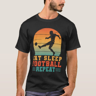 Upprepa fotboll för fotboll i viloläge t shirt