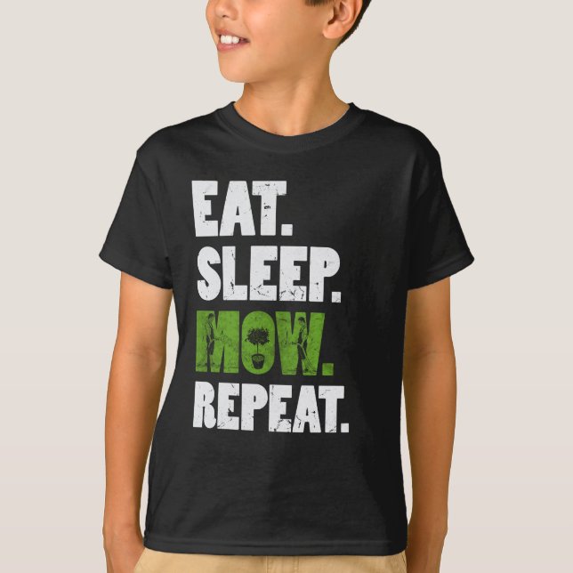 Upprepa gräsbrytning av gräsmark t shirt (Framsida)
