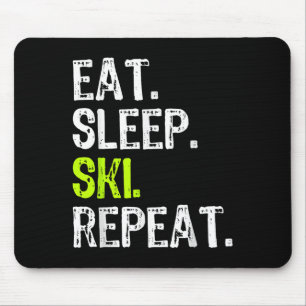 Upprepa Skier Älskare Funny Musmatta