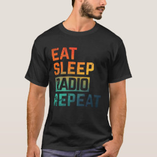 Upprepa vattenfärgen för Ham Radio Eat i viloläge T Shirt