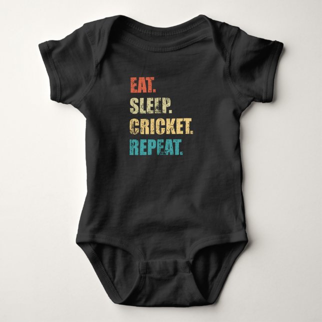 Upprepad sömncricket. t shirt (Framsida)