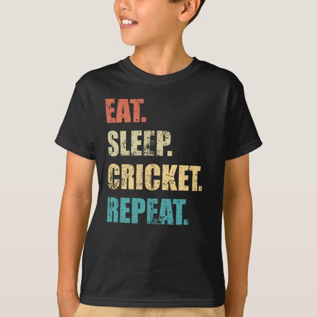 Upprepad sömncricket. t shirt (Framsida)