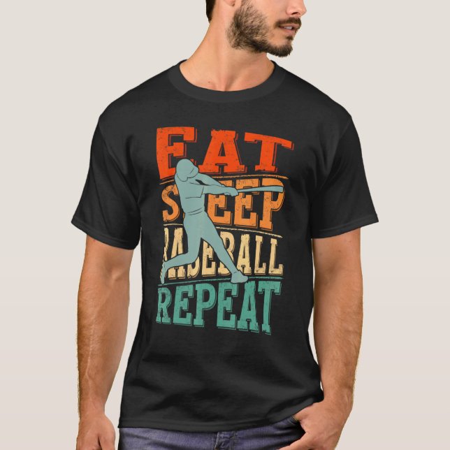 Upprepade spelare Pitcher Fläkt T Shirt (Framsida)