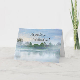 Uppriktig kondoleans med sjö och dimma kort