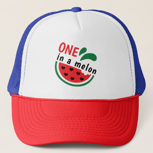 Uppriktig Vattenmelon EN i en Melon Keps (Framsida)