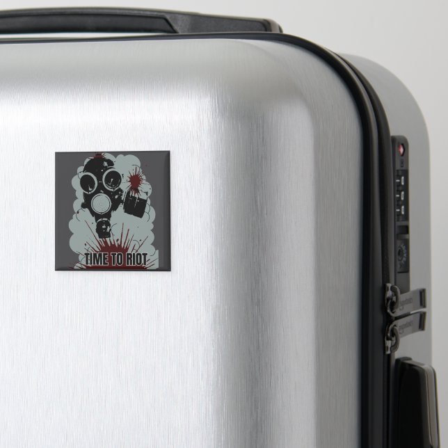 Upprorstid Magnet (In Situ (Luggage))