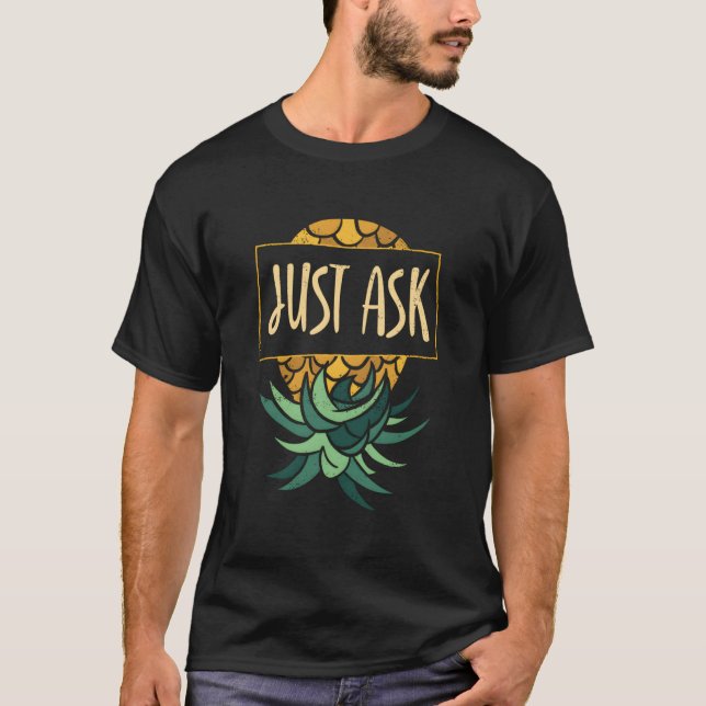 Uppside Down Eäpple Fråga bara Subtil Svängare T Shirt (Framsida)