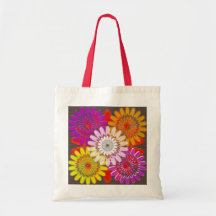 Uppskattar LILLA DIY blommor för TOTE BAGS