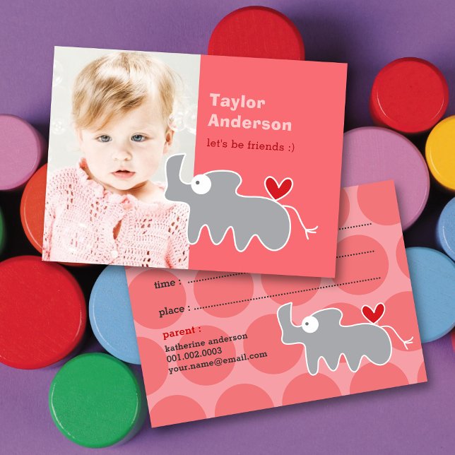 Uppspelningsdatum för Cute Tecknad Grått Rhinocero (Skapare uppladdad)