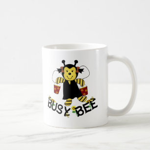 Upptaget bi kaffemugg