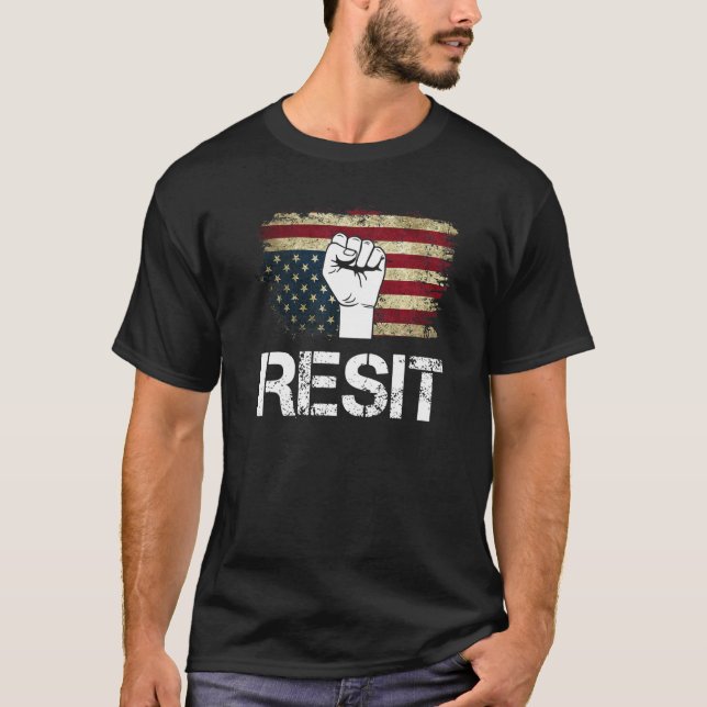 Upside Down American Flag Resist Establishment   T Shirt (Framsida)