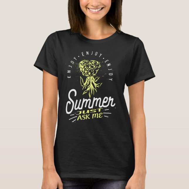 Upside Down Pineapple Swinger T Shirt (Framsida)