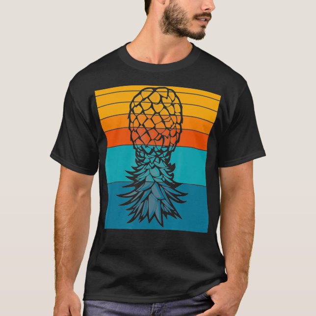 Upside Down Pineapple Swingers Party Retro Biseual T Shirt (Framsida)
