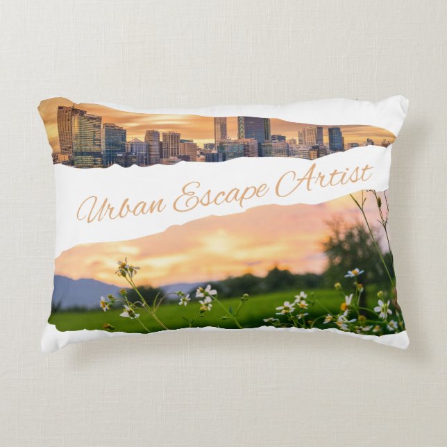 Urban Escape Artist City to Nature Sunset Design Prydnadskudde (Framsidan)