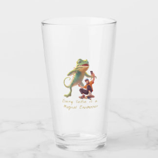 Urban Glide - Selfie med Giant Chameleon Glaskopp