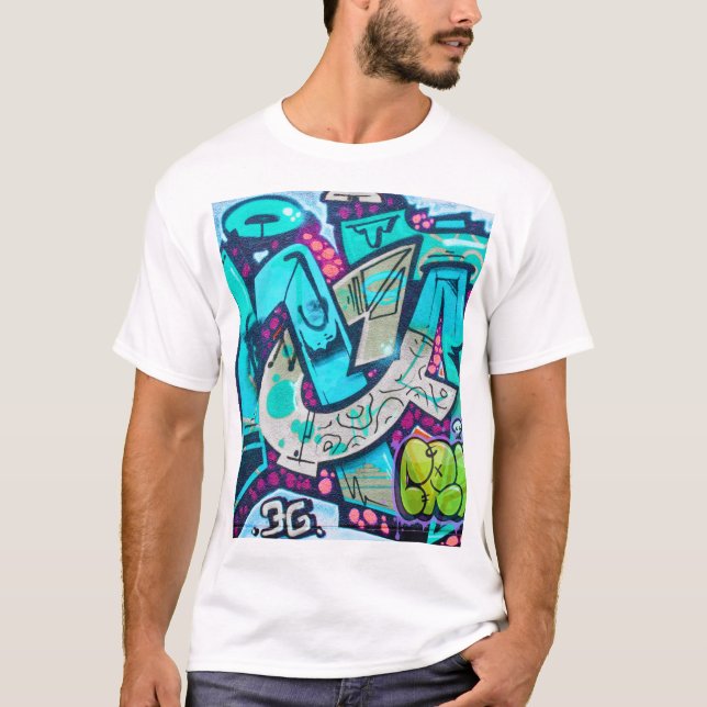 Urban Graffiti Street Art Style T-Shirt (Framsida)
