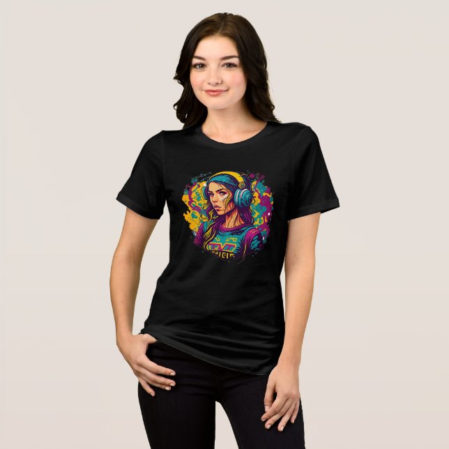 Urban Soundwave Girl – Retro Graffiti T-shirt (Framsida Full)
