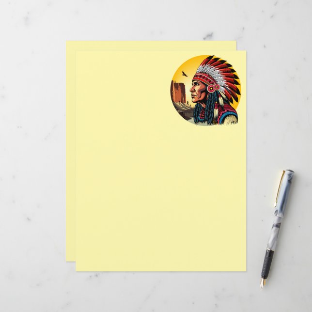 Urboriginal hövding på vild landskaps solnedgång (Fram/Back In Situ)