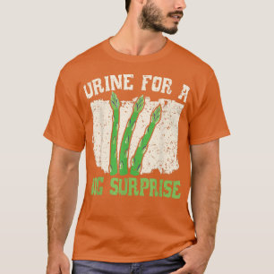 Urin för en stor överraskningsfull sparagus Vegeta T Shirt