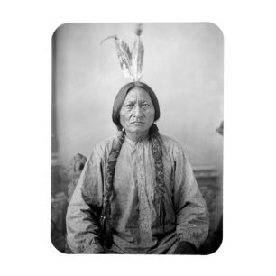 Urinamerikansk ikon: Lakotaledaren Sitting Bull Magnet