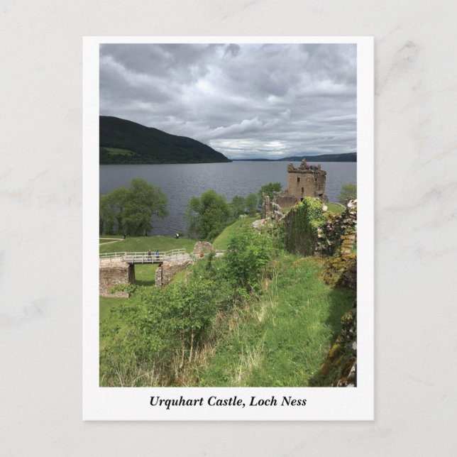 Urquhart Castle on Loch Ness, Highlands Scotland Vykort (Framsida)