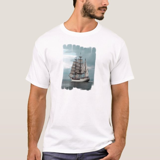 Ursnygg högväxt frakt tee shirt (Framsida)