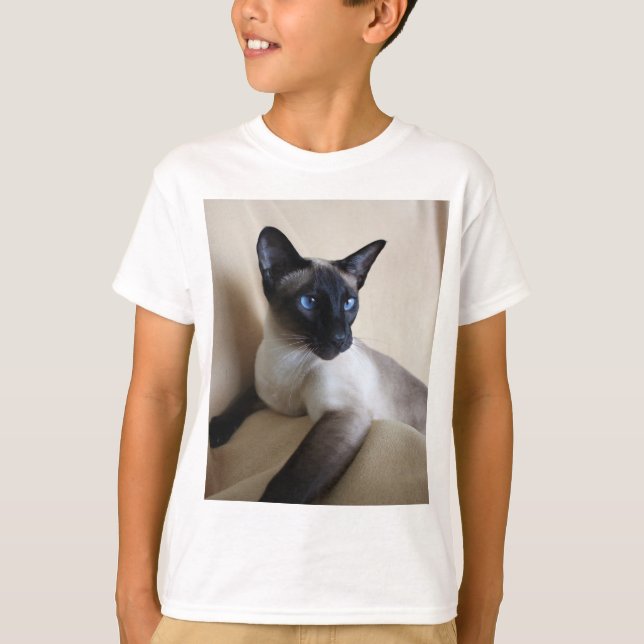 Ursnyggt Siamese kattansikte T-shirt (Framsida)