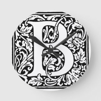 Ursprungligt B-monogram. Anpassat Namn-Blommönster Rund Klocka