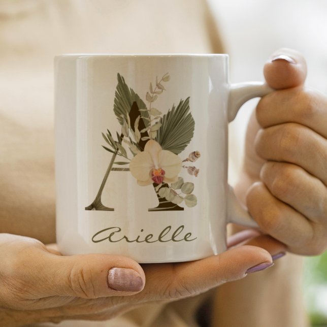 Ursprungligt eget namn för Boho-Blommigten Orchid  Kaffemugg (Start your day with this lovely boho floral mug. Choose your initial and name for a personal touch.)