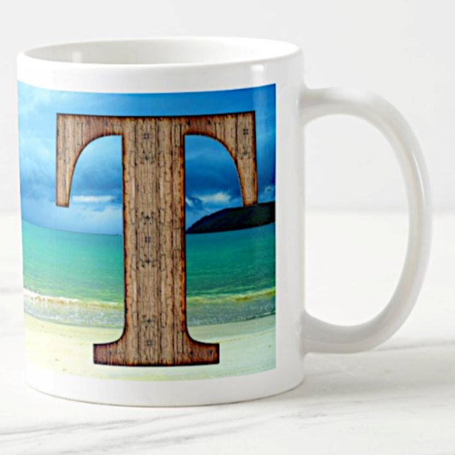 Ursprungligt monogram Brev-T-strandscen Kaffemugg (Skapare uppladdad)
