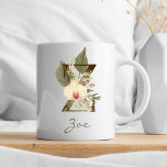 Ursprungligt Z Boho-Blommigt för eget namn för Orc Kaffemugg<br><div class="desc">Ett personlig kaffe mugg med ett brev "Z"-monogram för bohemierna,  med dekorativa orkidébilder och illustrationer av löv för handflatan. Anpassa det enkelt med ditt namn eller skapa en unik gåva till dina nära.</div>