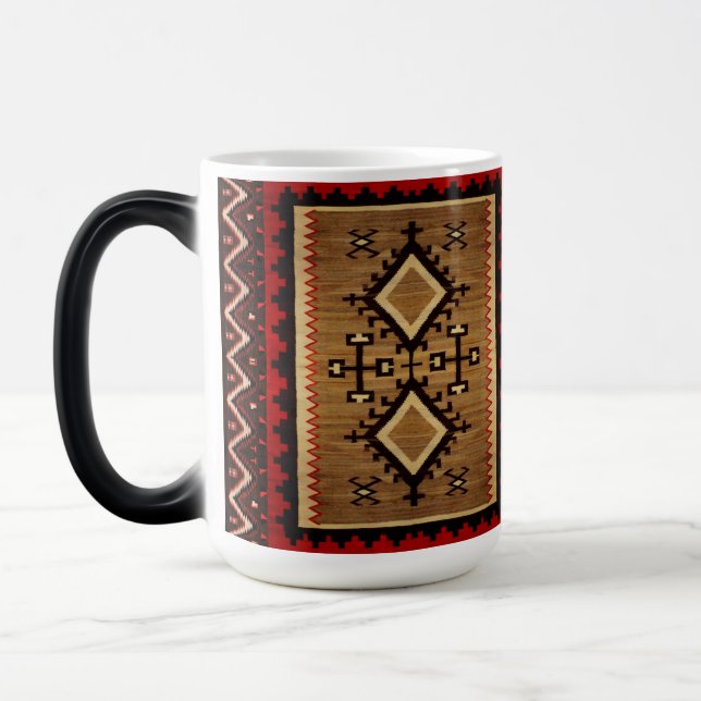 Ursprungsamerikansk design magisk mugg (Vänster)