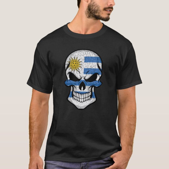 Uruguay Smiling Skull Flagga T Shirt (Framsida)