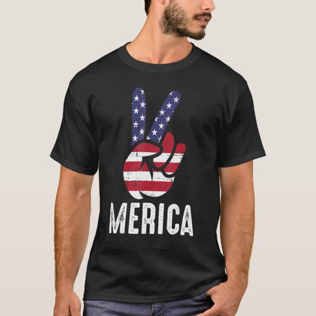 US American Flag and Patriotic Peace Sign of Hand  T Shirt (Framsida)