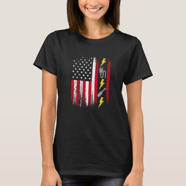 US American Flag  Electricity  Electrician Lineman T Shirt (Framsida)