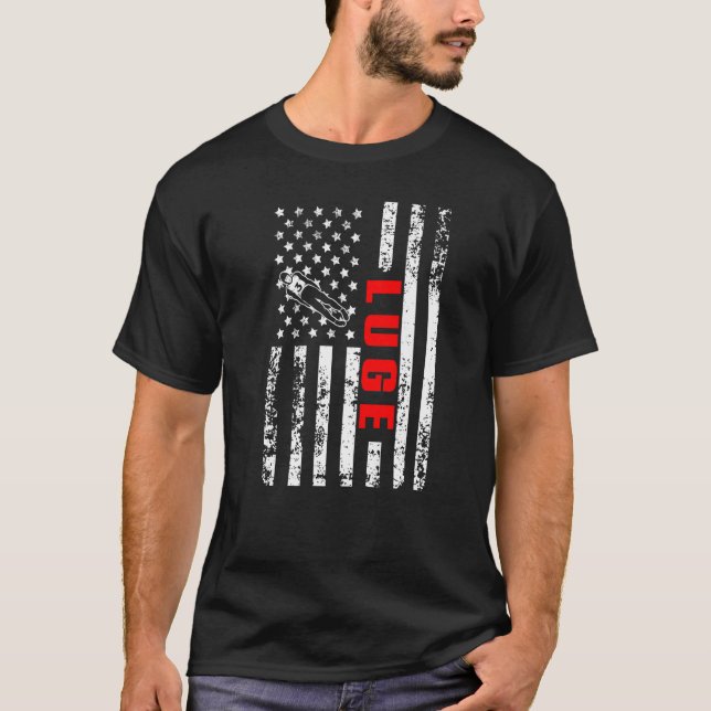 US American Flag Winter Sports Patriotic Luge Prem T Shirt (Framsida)