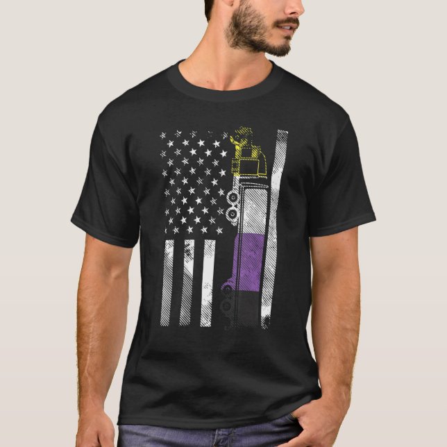 US American Flagga Lastbil Nonbinary Enby Nb Pride T Shirt (Framsida)