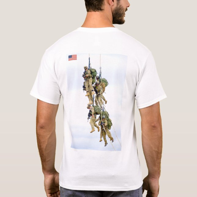 US COMBAT SQUAD - Extraktion av helikopter T Shirt (Baksida)