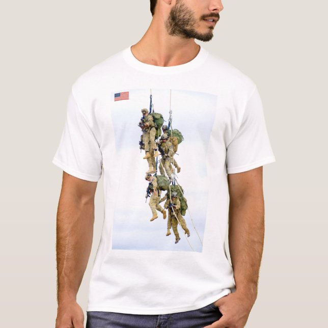 US COMBAT SQUAD - Extraktion av helikopter T Shirt (Framsida)
