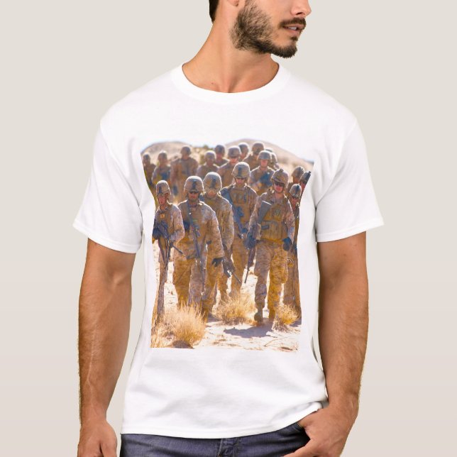 US COMBAT SQUAD - om patrullering T Shirt (Framsida)