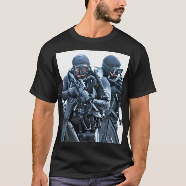 US COMBAT SQUAD - US Speciella Ops T Shirt (Framsida)