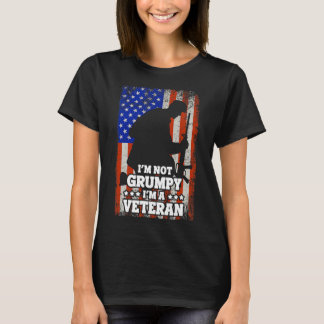 US Flagga Im not Grumpy im a Veteran 116 T Shirt