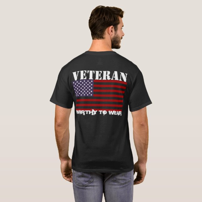 US Flagga - Veteran - värd för Bära T Shirt (Hel baksida)