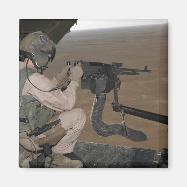 US Marine test avfyrar ett M240 tungt maskin-vapen Magnet (Framsidan)