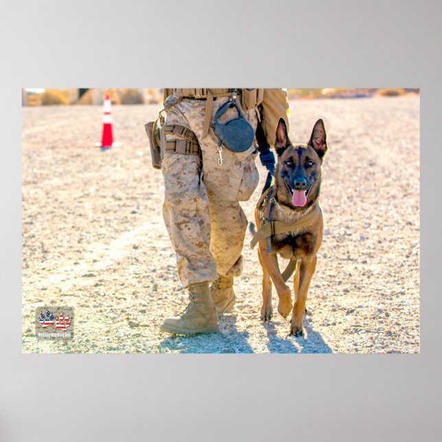 US MILITÄRA ARBETSTAGARE HUND POSTER (Framsidan)