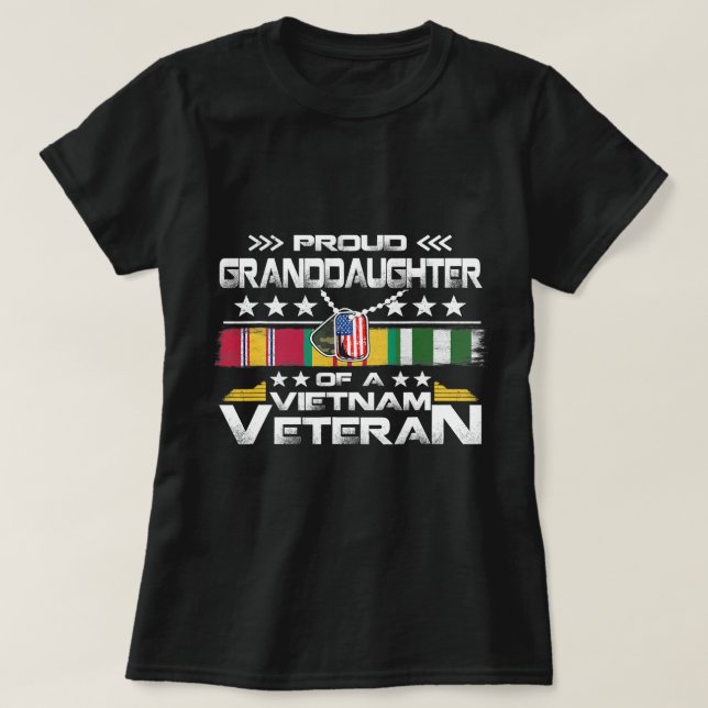 US Military Family Proud Granddaughter a Vietnam V T Shirt (Design framsida)