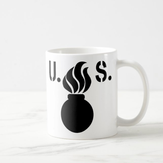 US "som flammar, bombarderar" logotypkaffemuggen Kaffemugg (Höger)